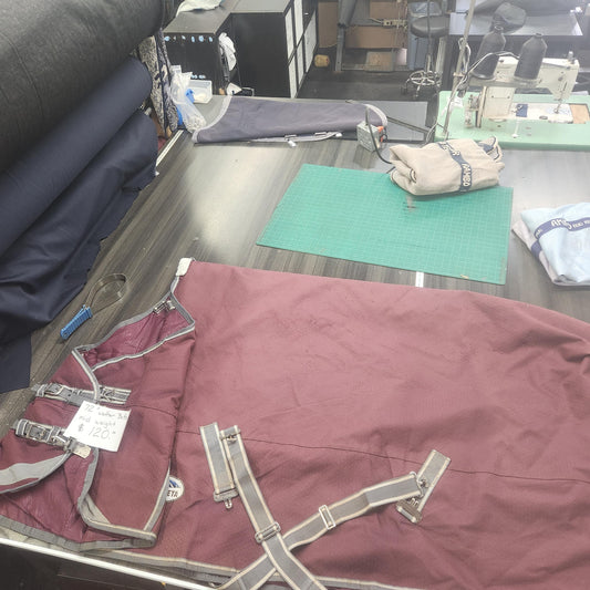 72" Weatherbeeta mid weight