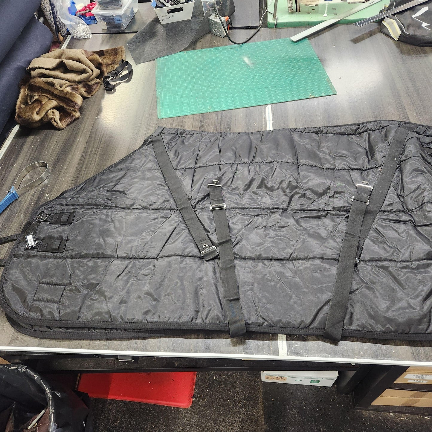 Supra 78" winter stable