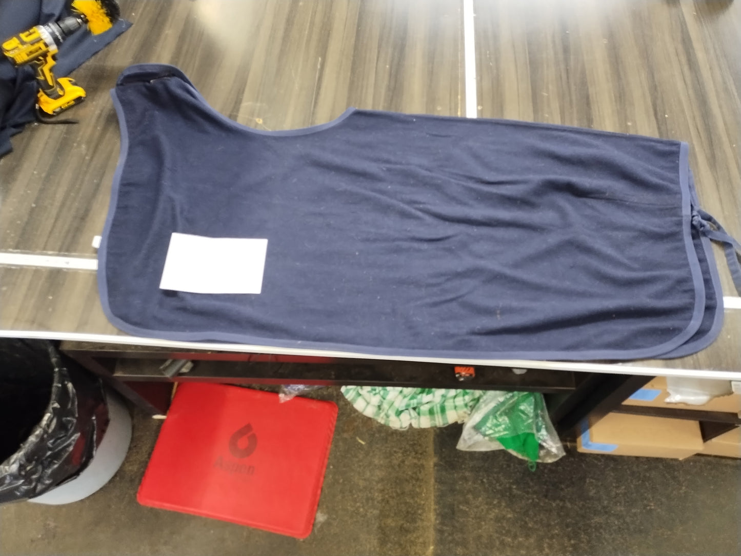 Shedrow Large Fleece Quarter Sheet