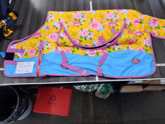 PONYO 250g Turnout with Hood 69" BRAND NEW